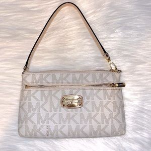 Michael Kors NWOT Mini Bag